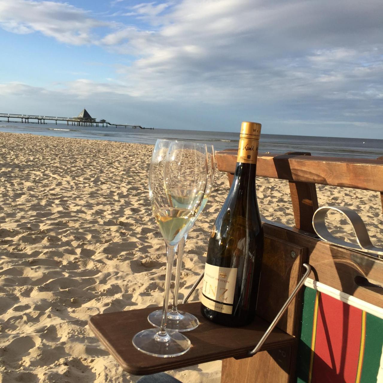 Haus Kastell - Suite Strandglueck เฮริงสดอร์ฟ ภายนอก รูปภาพ